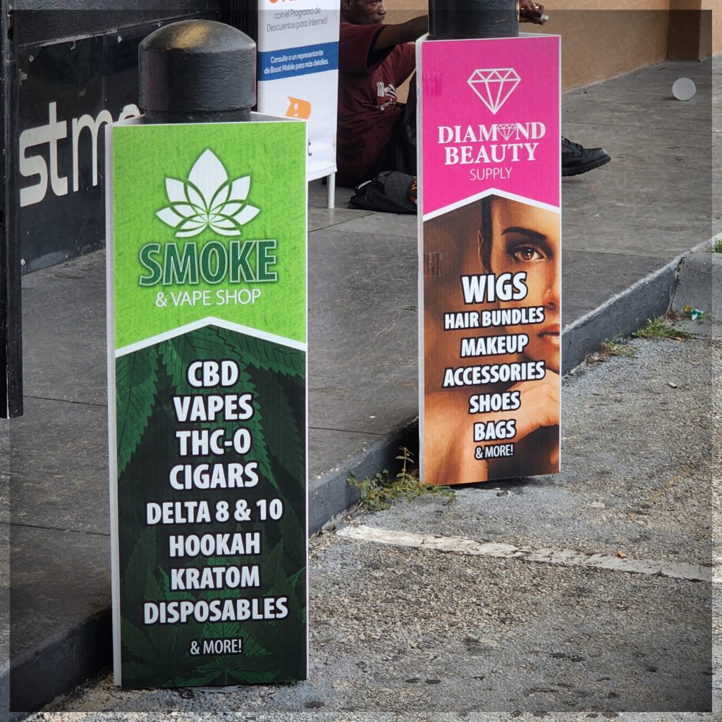 Creativity-Design-Studio-Yard-Sign-presentation Creativity-Design-Studio-Yard-Sign-presentation